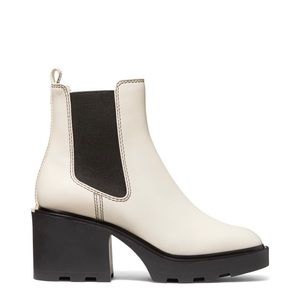 SALE on MICHAEL KORS HOVEN BOOTS LIKE NEW NO OFFERS